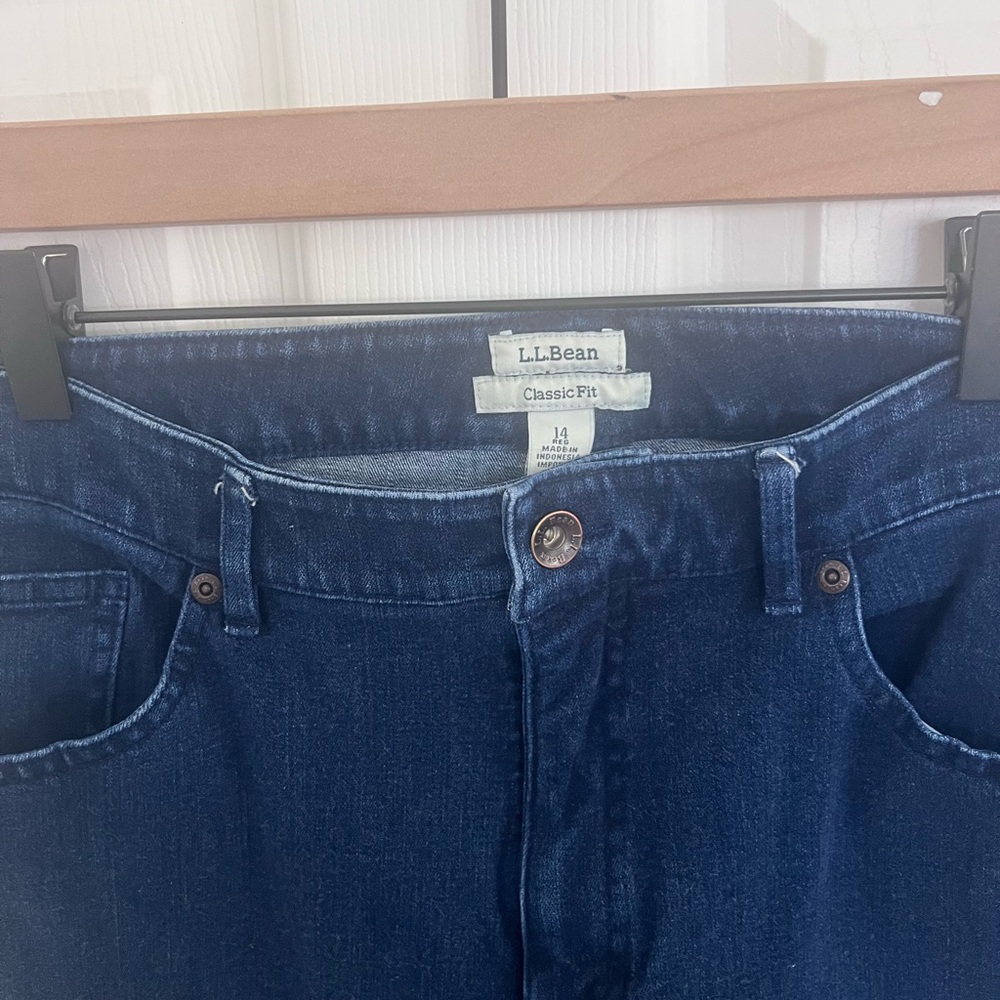L.L. Bean Dark Indigo Straight Leg Jeans - Picture 6 of 9